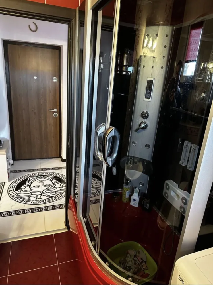 Apart 2 camere, bloc niu, cartier Tomis plus - Se vinde apartament cu 2 camere mobilat,aer condiționat,rulouri ext.electrice,bloc nou in cartier Tomis plus,loc de parcare inclus relații la tel 0769984204