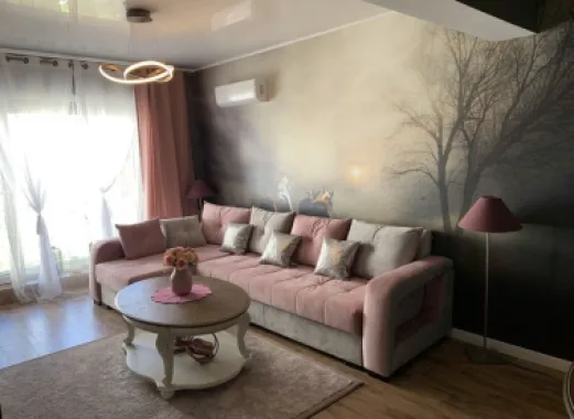 Vand apartament de lux