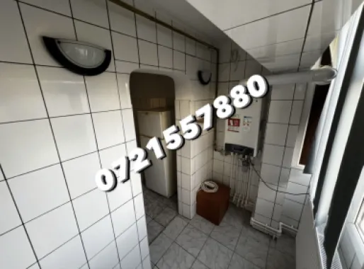 De vanzare apartament 3 camere