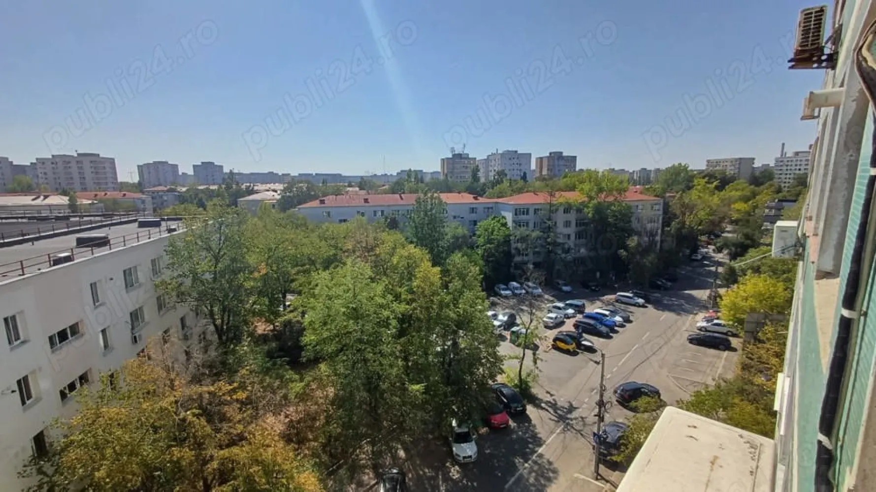Închiriere 2 camere, 51 mp, zona Auchan Titan, etaj 6 8