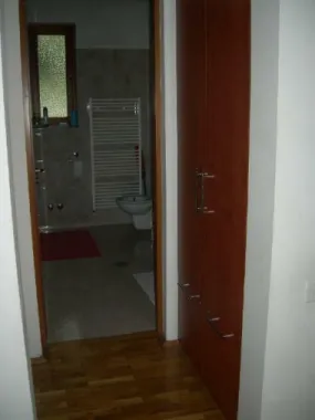 Vilă de vânzare în Sectorul 2, locuit plus potenţial pentru venit pasiv