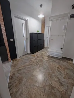 Ag BRASADAS vinde 3 Cam ULTRALUX NOU lângă Metrou.