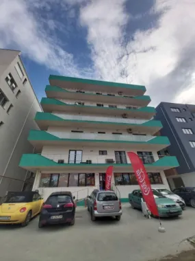 Apartament 2 cam. de vanzare 61mp + terasa 15 mp la 30 m de plaja - Mamaia Nord