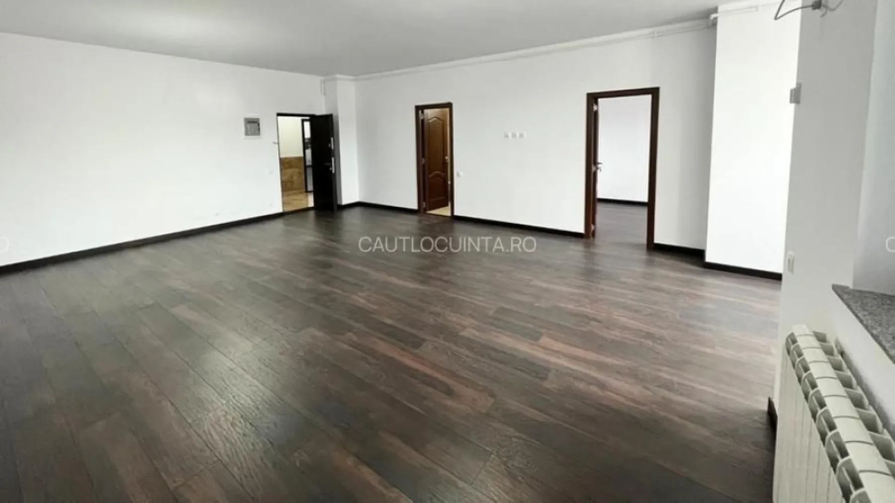 Ag BRASADAS vinde ApartHotel cu 20 apartamente Doamna Ghica.