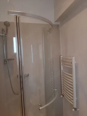 Ag BRASADAS închiriază ap 4 cam, zona Unirii