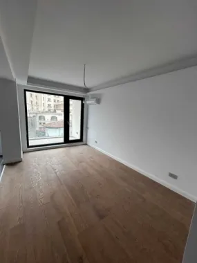 Ag BRASADAS închiriază apt 2 cam 2024 Casa Poporului.