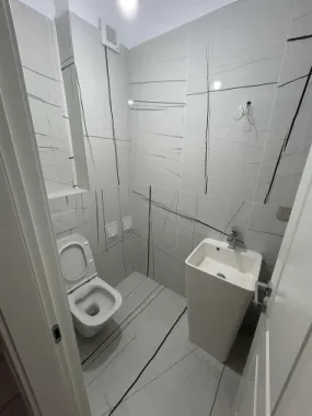 Ag BRASADAS închiriază apt 2 cam 2024 Casa Poporului.