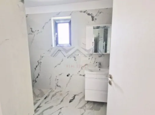 Apartament 2 camere Otopeni central | include TVA și parcare