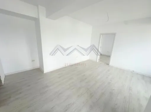Apartament 2 camere , central Otopeni | Comision 0 |