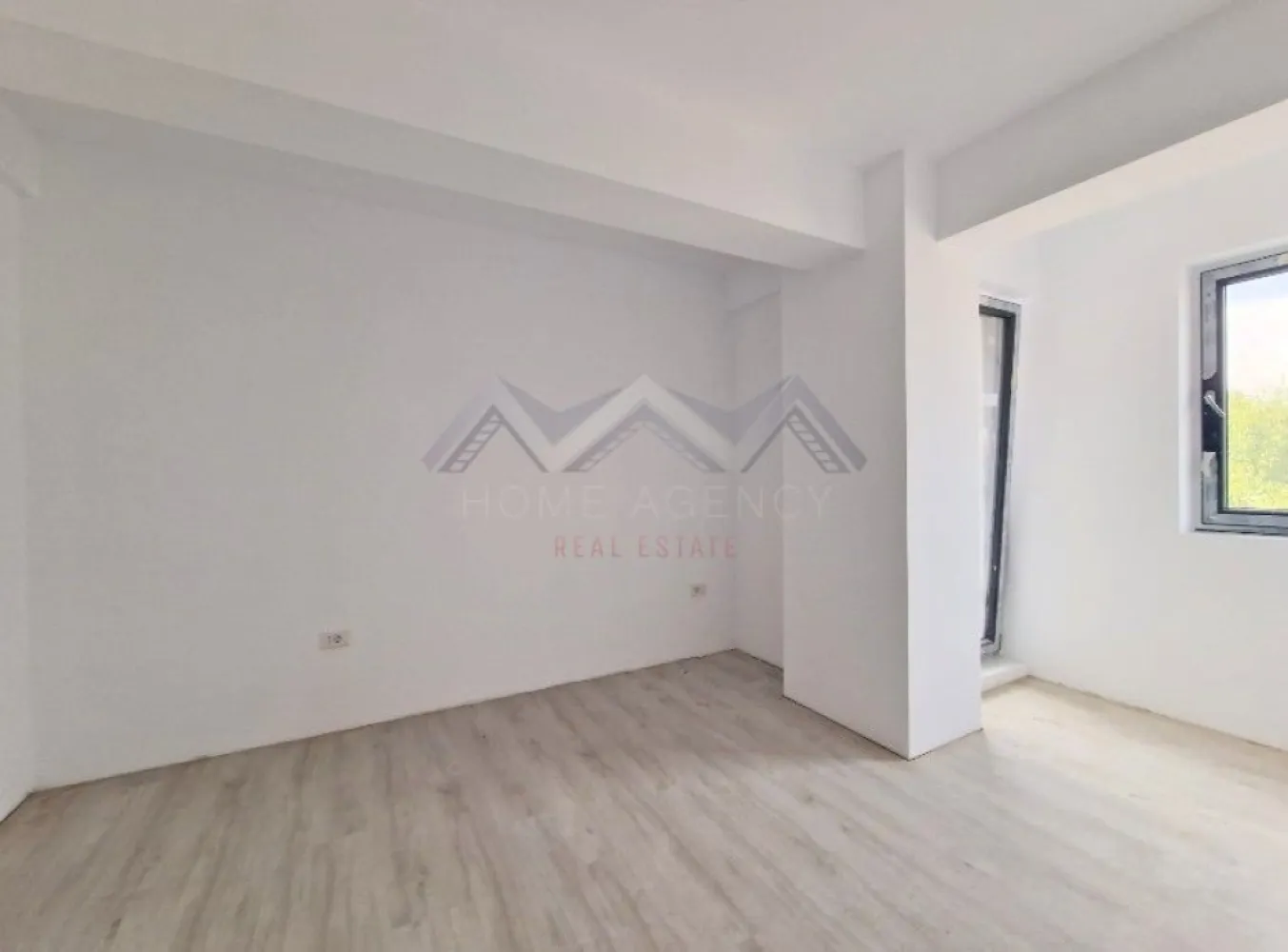 Apartament 2 camere , central Otopeni | Comision 0 |