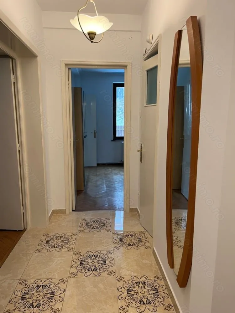 BRASADAS închiriază ap 2 cam decomandat, Primăverii.