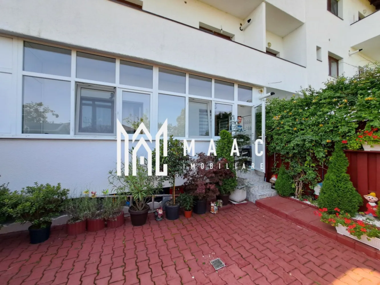 Apartament 3 camere | Balcon | Curte proprie | Cartierul Arhitectilor