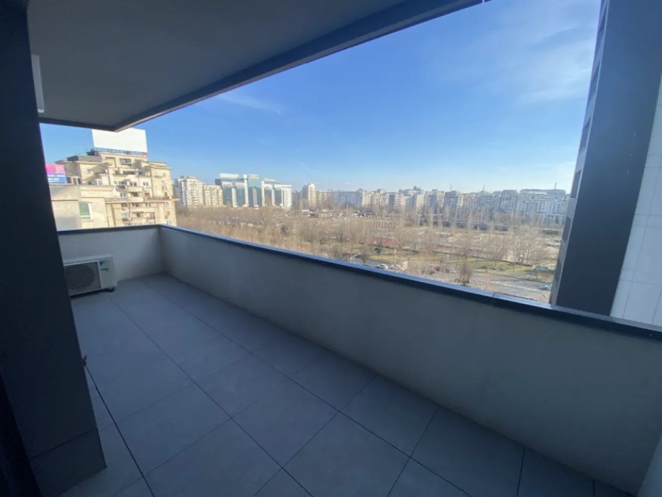 Proprietar Penthouse Unirii 4 camere vedere la bulevard