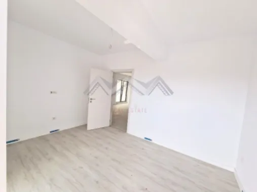 Apartament 3 camere Otopeni central | bloc nou, parcare, comision 0