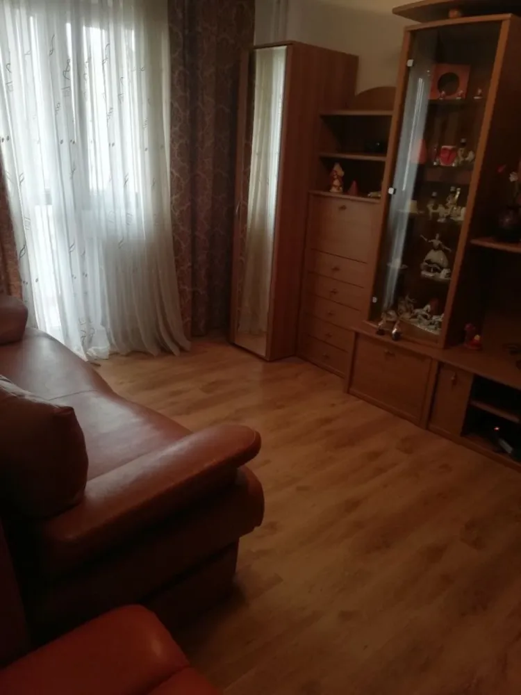 Închiriez apartament doua camere, în Doamna Ghicaa - Închiriez ap. 2 camere et . 8/10 situat în Doamna Ghica, Colentina, sect 2, mobilat preț 500€