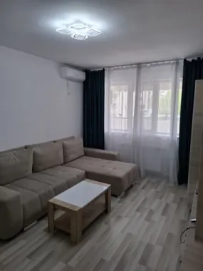 Ag BRASADAS închiriază ap 2 cam PARTER Metalurgiei PARCARE.