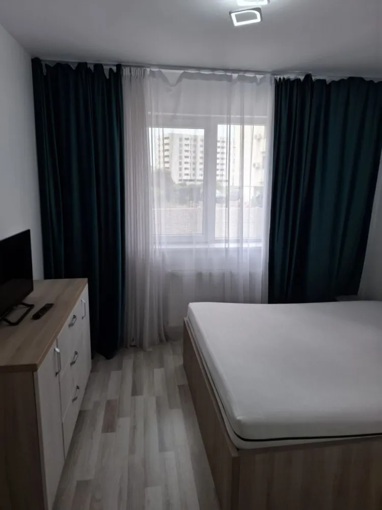 Ag BRASADAS închiriază ap 2 cam PARTER Metalurgiei PARCARE. - Agenția imobiliara BRASADAS închiriază apartament cu doua camere situat la PARTER. Blocul este NOU construit în 2023, situat în zona Metalurgiei Drumul Binelui. PARCAREA este inclusa în pretul chiriei. În apropiere Kaufland, Lidl, Jumbo, Auchan, Grand Arena, Parcul Tudor Arghezi și statii de autobuz. www.brasadas.com.