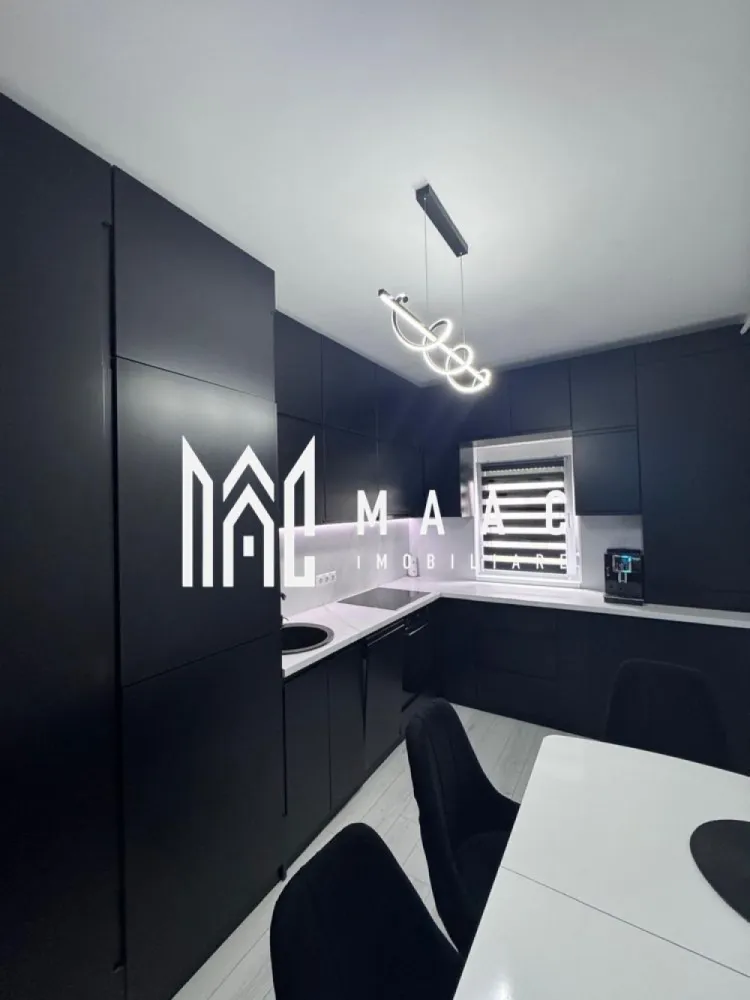 Apartament 3 camere | 2 Locuri de Parcare | Complet Mobilat | Arhitectilor - MAAC Imobiliare vă propune spre vânzare un apartament de lux cu 3 camere, situat la parterul unui imobil cochet cu doar 3 etaje, într-o zonă liniștită în cartierul arhitecților. Detalii apartament: Suprafață utilă: 64 mp + balcon de 5 mp Compartimentare: living spațios, bucătărie separată cu ușă de sticlă, 2 dormitoare elegante, baie modernă Finisaje si dotări premium: încălzire în pardoseală, centrală termică Bosch, mobilier MDF vopsit la comandă, șemineu electric funcțional, obloane la toate geamurile Electrocasnice: TV QLED 165 cm, televizoare UHD suplimentare, mașină de spălat si uscător, mașină de spălat vase, plită, hotă, frigider și cuptor încorporate Avantaje: Apartament complet mobilat si utilat complet Două locuri de parcare incluse (cu blocatoare montate) Zonă aerisită cu multă verdeață Ideal pentru cei care își doresc un stil de viață exclusivist Pentru mai multe detalii sau pentru a programa o vizionare, vă rugăm să ne contactați. Specificați ID-ul CP2684245. }}