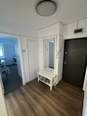 Inchiriez apartament 2 camere Piata Victoriei