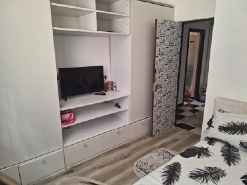 Inchiriez Apartament 2camere