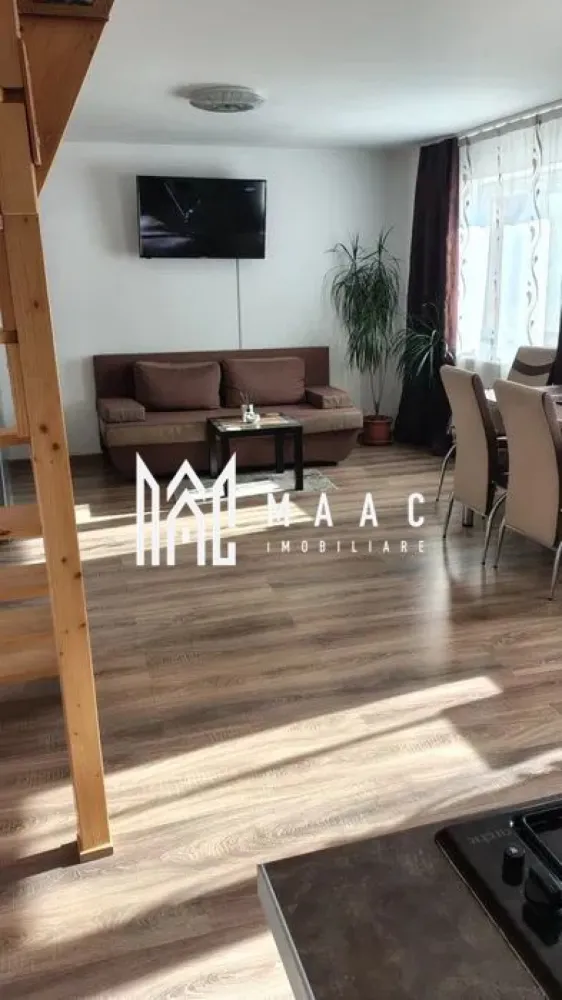 Apartament 3 camere | 78 MP | Mobilat | Vasile Aaron - MAAC Imobiliare va prezinta un apartament 3 camere in Zona Vasile Aaron, Sibiu. Caracteristici: Suprafață utilă: 78 mp, intabulată integral Mansarda construită în anul 2015 Apartament pe două niveluri Compartimentare: La primul nivel: living cu bucătărie open space și baie La etaj: 2 dormitoare decomandate și hol cu geam pentru lumină naturală. Facilități și dotări: Centrală termică proprie cu calorifere Se vinde complet mobilat și utilat, conform fotografiilor Localizare: Situat în zona Vasile Aaron, la doar 2 minute de Piața Vasile Aaron În apropiere se află școli, grădinițe, magazine și mijloace de transport. Pentru mai multe detalii precizati telefonic ca ati vazut anuntul cu ID: CP2680449 }}