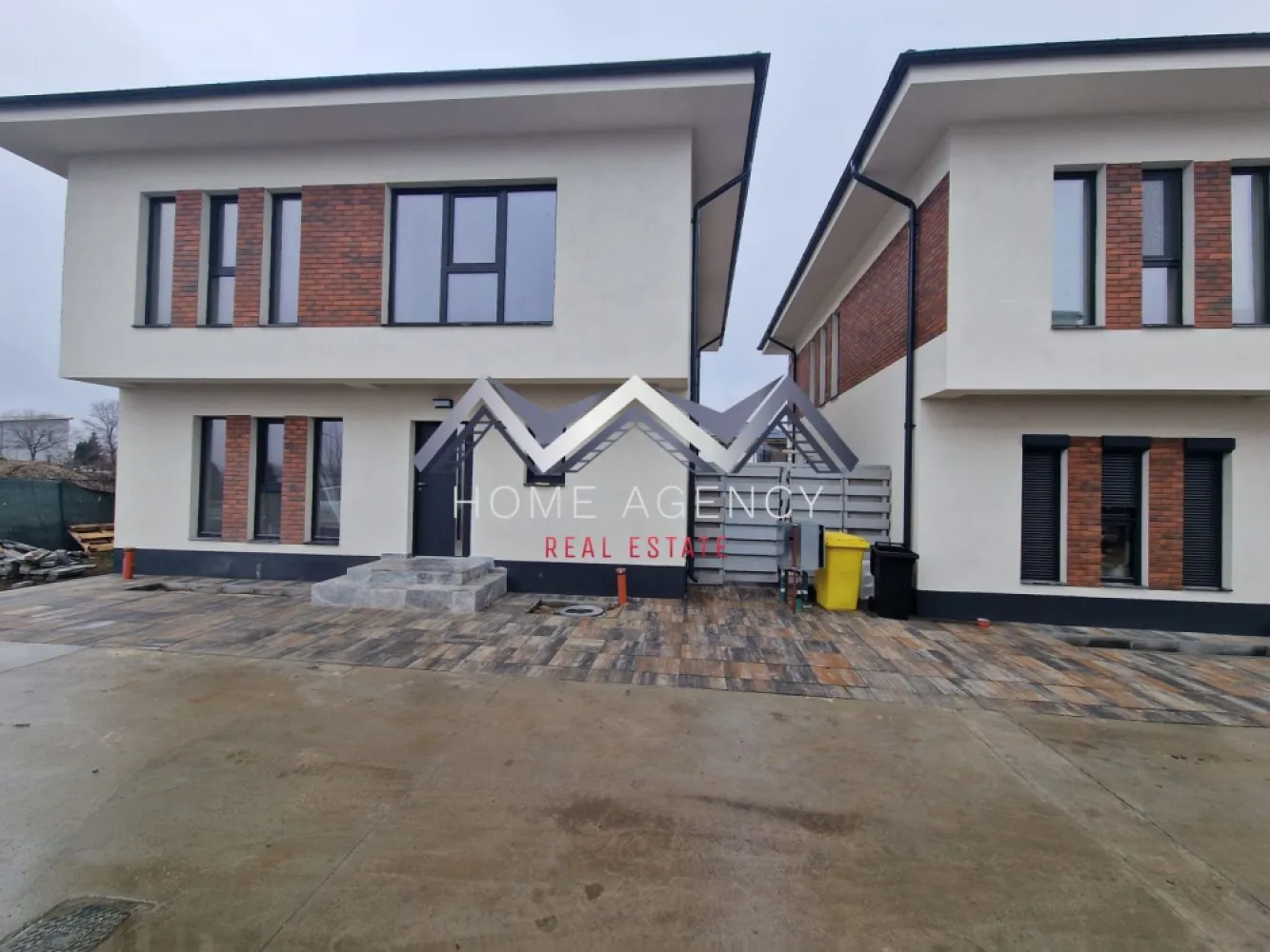 Casă single P+1+Pod în Otopeni