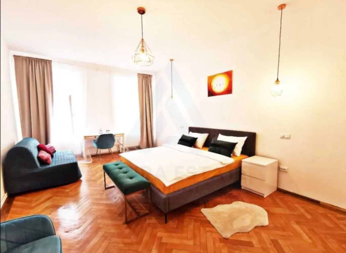 Studio modern 55 mp utili etaj 1 baie cu fereastra in zona Centrala