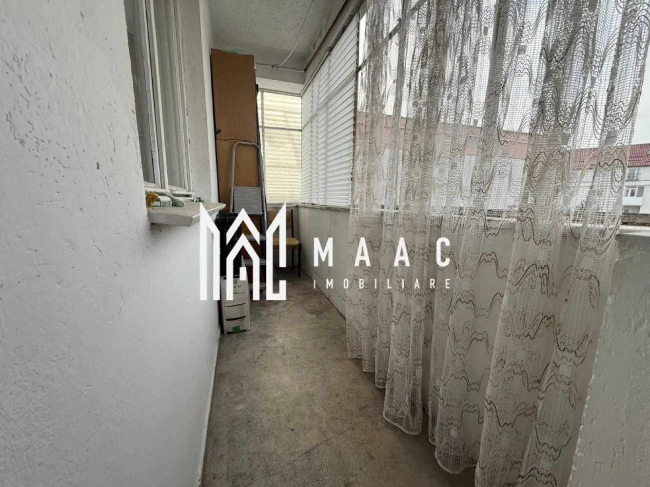 Apartament 3 Camere | Balcon | 60 MPU | Decomandat | Strand