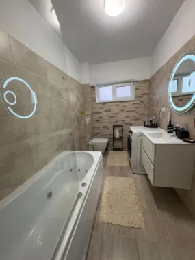 Apartament modern 3 camere 83 mp utili 2 băi parcare zona Șelimbăr