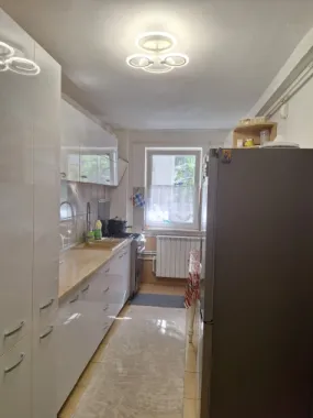 Apartament la Constanta 500 m de plajă ideal ptr locuit,închiriat sau cabinet