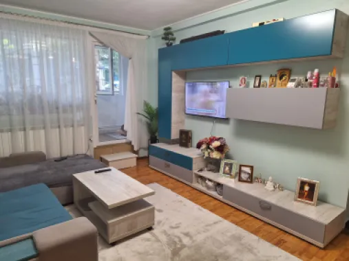Apartament la Constanta 500 m de plajă ideal ptr locuit,închiriat sau cabinet