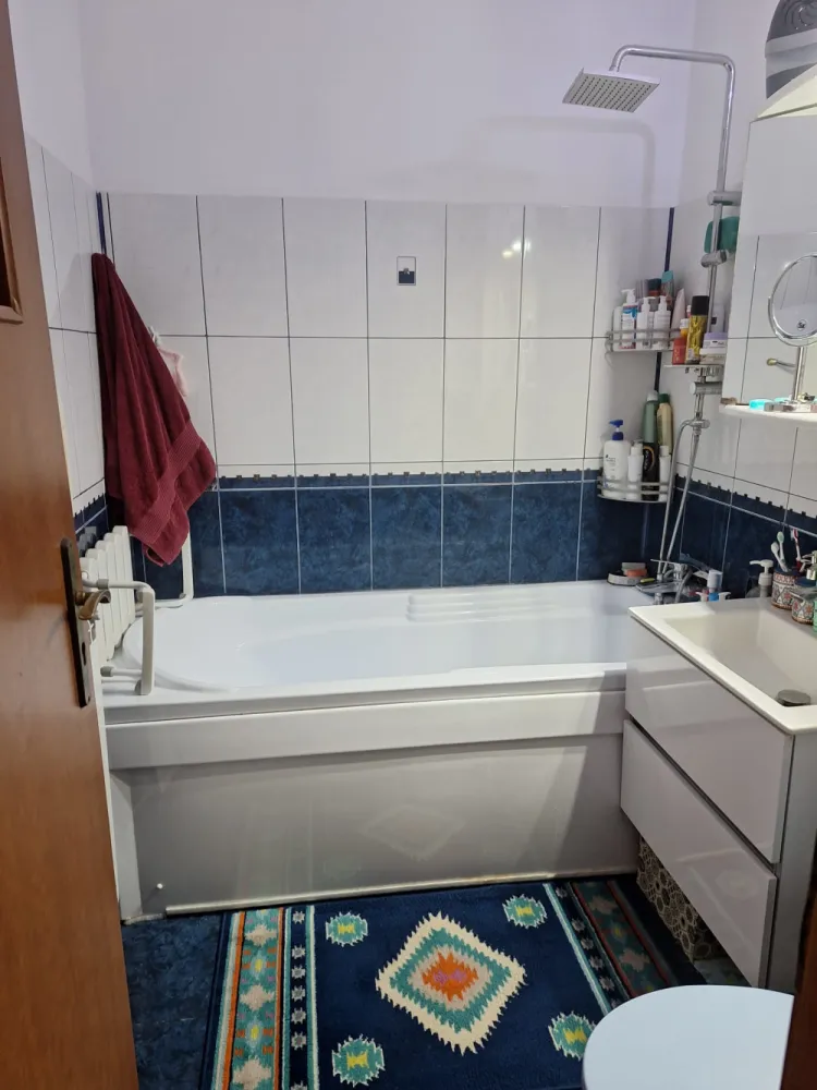 Apartament la Constanta 500 m de plajă ideal ptr locuit,închiriat sau cabinet