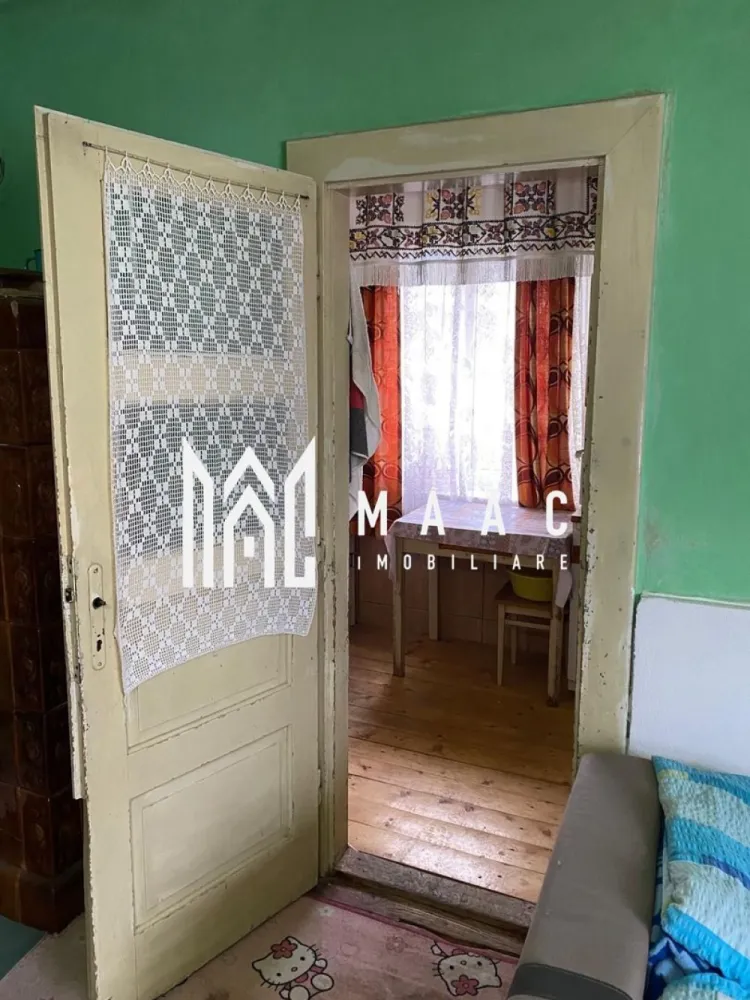 Apartament 1 Camera I Etaj 1 I Pivniță I Central - Vă propunem spre vânzare o garsonieră situată la etajul 1 al unui imobil din zona Centrală. Locuința cuprinde: Camera de zi Bucatareie Pivniță Pod Cota parte de curte în suprafață de 118 mp. Zona centrală pretabilă pentru regim hotelier Pentru informați și vizionari: ID: CP2945338