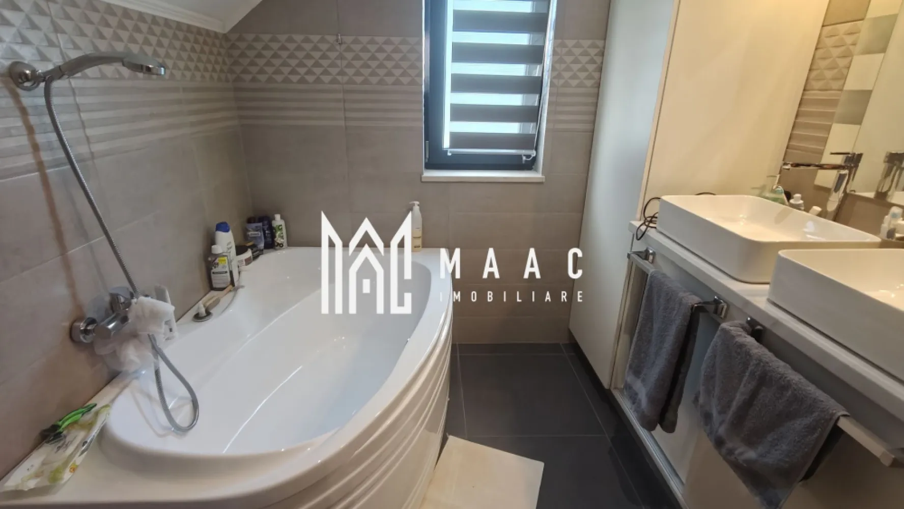 Casă individuală I 4 Camere I Utilată I Acces auto I Cristian