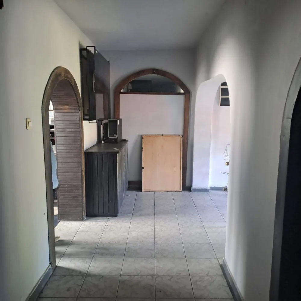 BRASADAS vinde prin REPREZENTARE EXCLUSIVA casa 8 cam 450mp. - Agenția BRASADAS vinde prin REPREZENTARE EXCLUSIVA casa individuala cu 8 camere cu suprafata UTILA de 450mp. si teren aferent de 700mp in Satu Mare strada GHEORGHE BARITIU nr. 104 spre Aquastar. 
Comision 0% pentru comparator.
Colaboram cu toate agentiile imobiliare interesate.

Pentru mai multe oferte accesați www.brasadas.com.