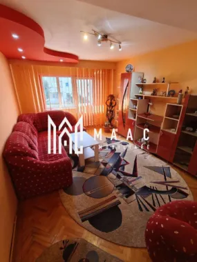 Logo MAAC IMOBILIARE logo