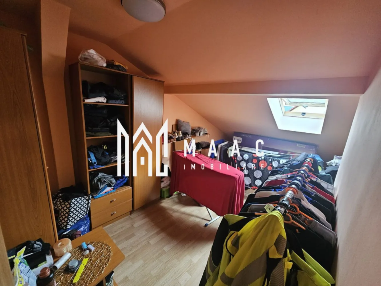 Apartament 3 camere | Decomandat | Mobilat Utilat | Lazaret