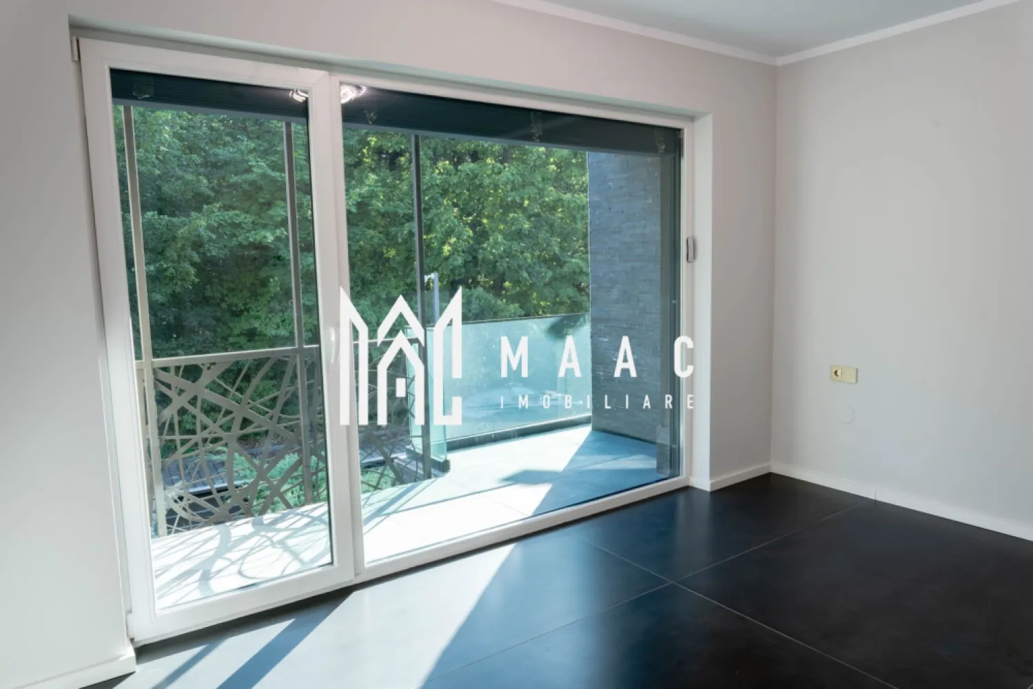 Vila de lux I 6 camere I Terasa I Parcul Sub Arini