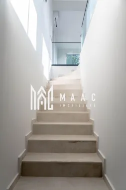 Vila de lux I 6 camere I Terasa I Parcul Sub Arini