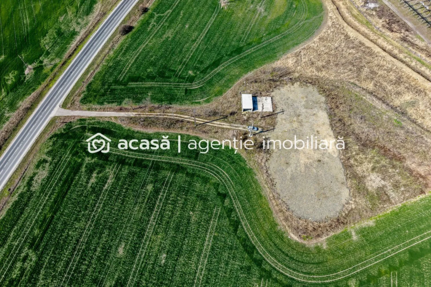 🌟 Oportunitate Investiție! Teren Intravilan zona service DAF vest 🌟 - Visezi să dezvolți un proiect de succes? Avem pentru tine o parcelă generoasă de 5229 mp situată în zona Hanul de la Răscruce, perfectă pentru dezvoltarea unei afaceri de genul benzinărie, logistic sau construcție hale depozitare!
Comision 0% la cumpărător.
Atenție, prețul este fără TVA.

📍 Locație Ideală:

Terenul se află în apropierea Service-ului TIR DAF pe DN7, la doar câțiva pași de Parcul Logistic LIDL și de accesul rapid la autostrada A1.
🏗️ Potrivit pentru:

Hale industriale
Parc logistic
Diverse proiecte comerciale
Această oportunitate nu trebuie ratată! Contactează-mă pentru mai multe detalii și pentru a programa o vizionare la 0724 694 458 Dorel Vereș consultant imobiliar. Fă primul pas spre realizarea visului tău de afaceri!
✨ Agentia Imobiliară ACASĂ - Împreună construim viitorul! ✨
Nu dispui de toată suma? Te ajutăm noi gratuit! Îți obținem oferte de la 16 bănci.

Ai o proprietate de vânzare în Arad și vrei să știi cât valorează cu adevărat?

Sună-mă pentru o evaluare gratuită, fără obligații.

Birou: ACASĂ | Agenție imobiliară Arad

Bulevardul Decebal 2, Arad 310133