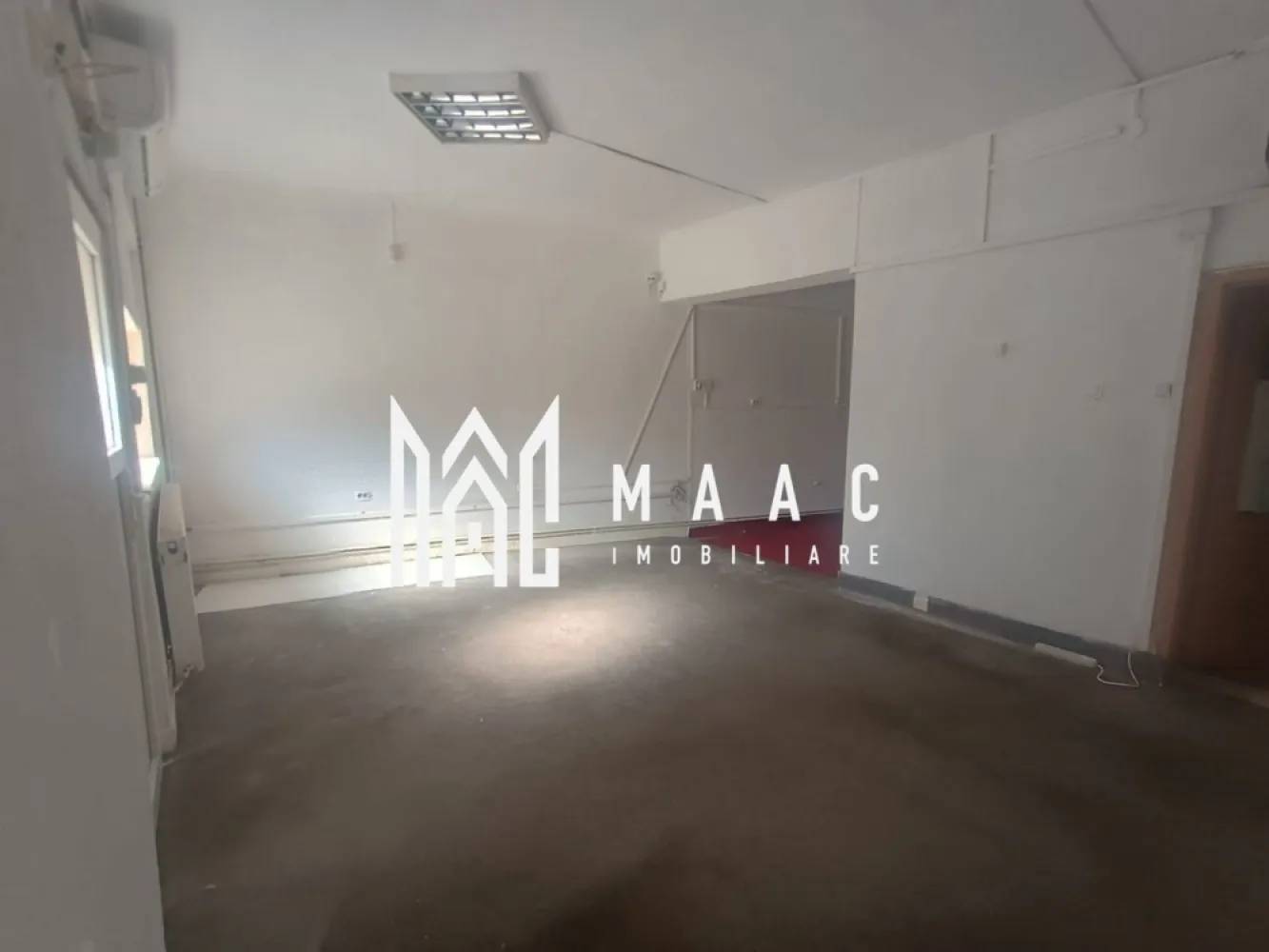 Spatiu comercial /birouri I Parter I 45MP I Terezian - MAAC Imobiliare propune spre vanzare spatiu amplasat in Terezian . Este format din doua încăperi si o baie. Incalzirea se face cu centrala proprie si calorifere. Instalatie de aer conditionat (rece si cald). Disponibilitate imediata. Pentru mai multe detalii va rugam specificati telefonic: CP2642061 }}