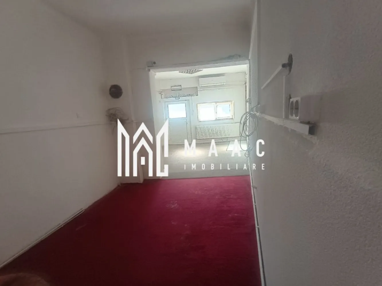 Spatiu comercial /birouri I Parter I 45MP I Terezian - MAAC Imobiliare propune spre vanzare spatiu amplasat in Terezian . Este format din doua încăperi si o baie. Incalzirea se face cu centrala proprie si calorifere. Instalatie de aer conditionat (rece si cald). Disponibilitate imediata. Pentru mai multe detalii va rugam specificati telefonic: CP2642061 }}