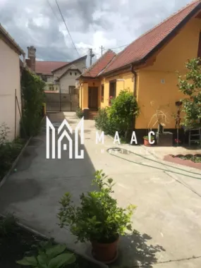 Casă / Vilă cu 6 camere + Casa/Vila cu 2 camere | zona Terezian