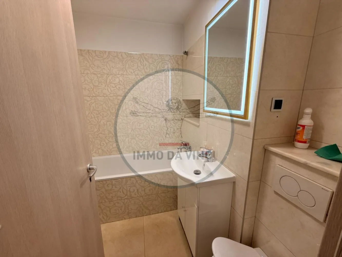 Apartament 4 camere finisat modern Zona Aurel Vlaicu