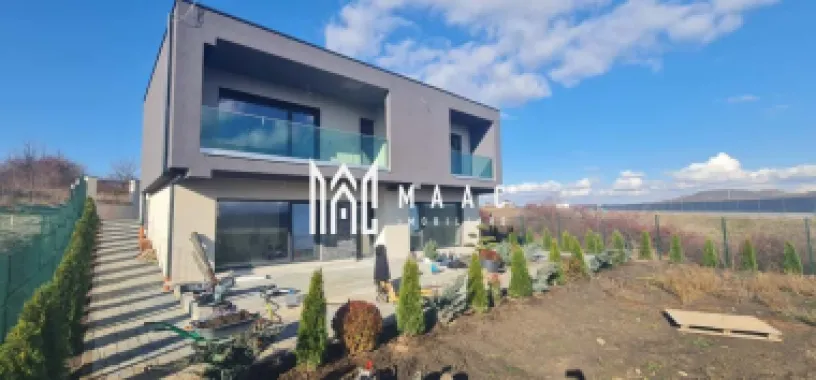 Logo MAAC IMOBILIARE logo