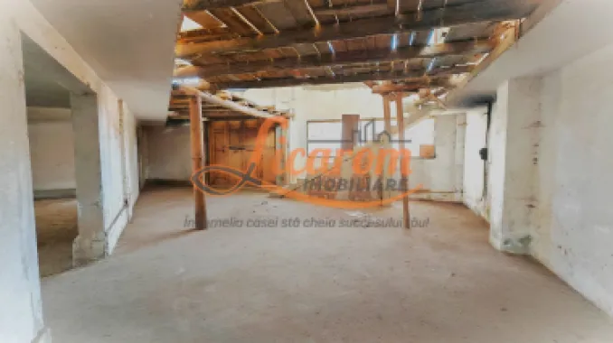Cladire P+4 Rasnov- Central, IDEAL INVESTITIE.