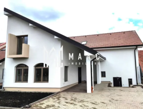 Logo MAAC IMOBILIARE logo