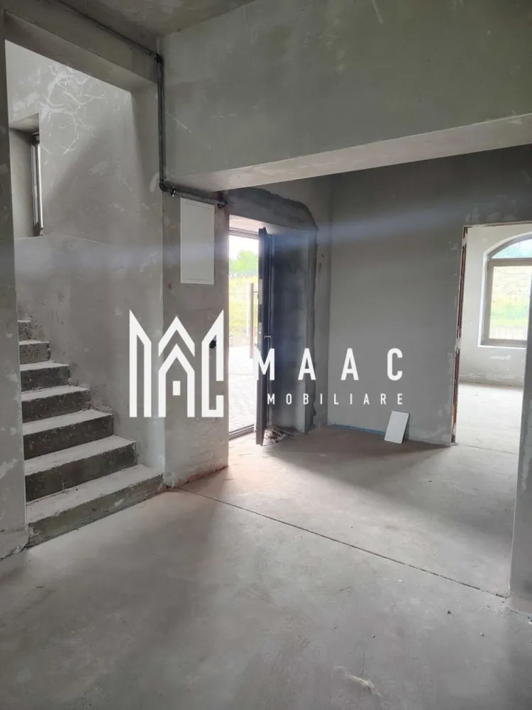 Casa 7 Camere | 418 MP | Șura Mică