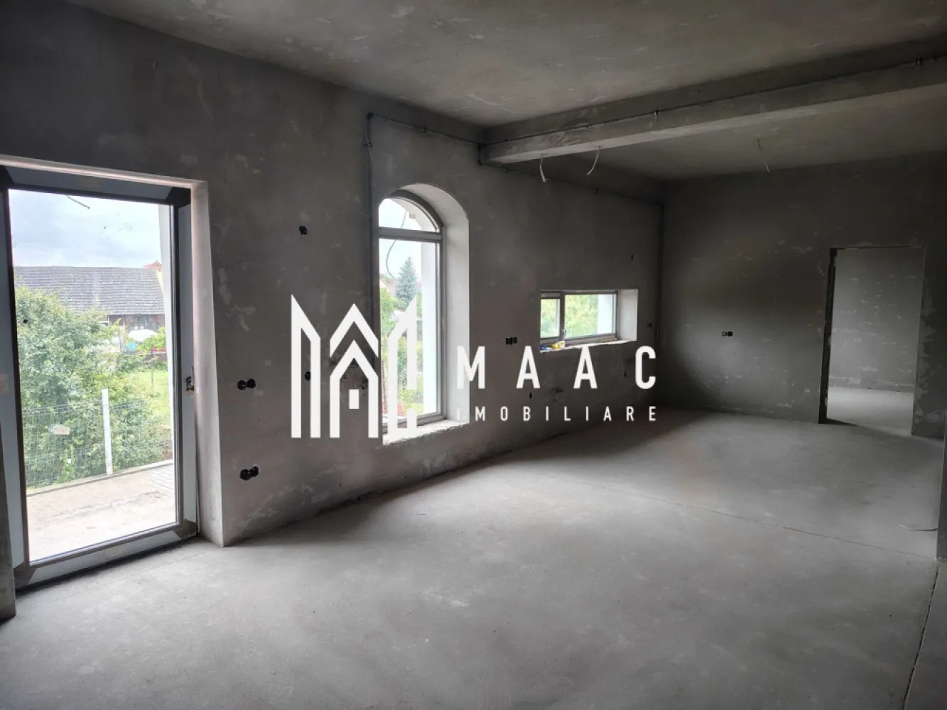 Casa 7 Camere | 418 MP | Șura Mică