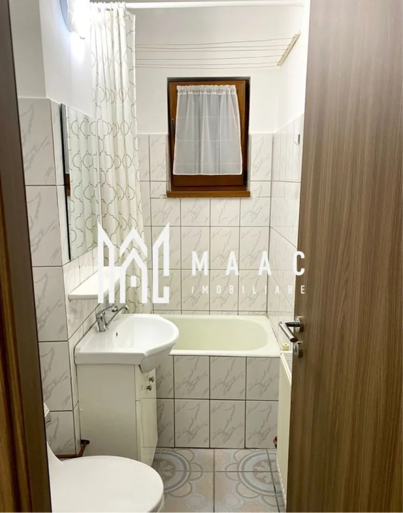 Apartament 2 camere | Etaj 2 | 42 MPU | Vasile Milea - Apartament 2 camere de închiriat Sibiu – zona Milea – 45 mp – etaj 2 – 330 €

MAAC Imobiliare vă propune spre închiriere un apartament cu 2 camere, situat în zona Milea din Sibiu, la etajul 2, disponibil imediat.

Detalii apartament
Suprafață utilă: 45 mp
Etaj: 2
Compartimentare: 2 camere
Apartament izolat termic
Dotări și avantaje
Complet mobilat și utilat
Costuri reduse de întreținere
Gata de mutare (liber)
Spațiu practic și bine organizat
Avantaje locație
Zonă accesibilă – Milea
Aproape de magazine de cartier
Acces rapid la mijloace de transport în comun
Aproape de centru și facultăți
Condiții închiriere
Preț: 330 €/lună
Garanție: o lună
Pentru mai multe detalii, precizati telefonic ca ati vazut anuntul cu ID: CP3064769